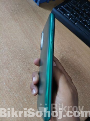 Realme 5i